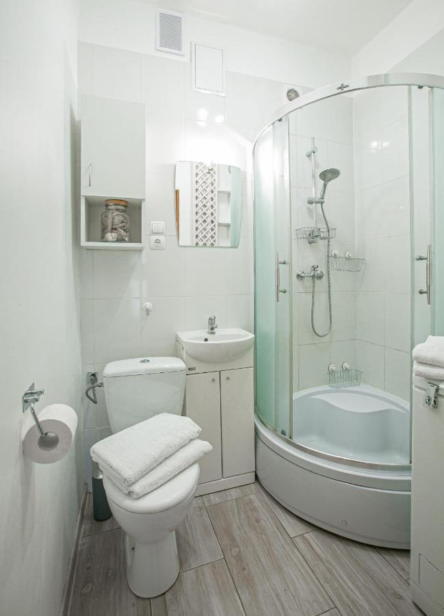 דירות אוסטקה Apartament W Centrum VI מראה חיצוני תמונה